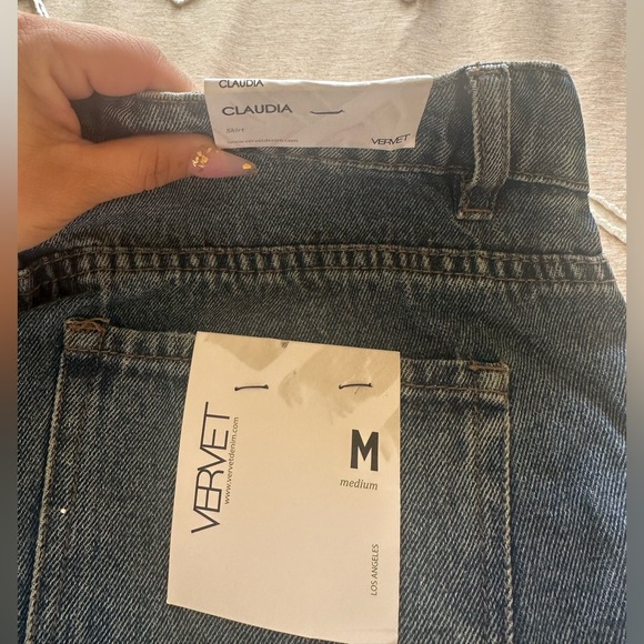 New Vervet Women’s Blue Claudia Distressed Denim mini skirt - Picture 6 of 6